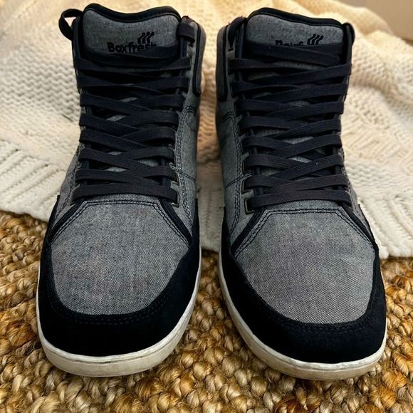 - Box fresh booties - Picture 6 of 7